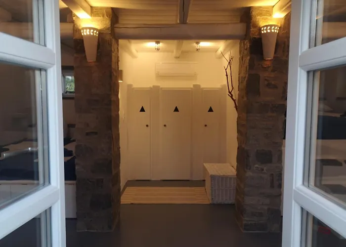 Βίλα Antinaxos Αμπελάς